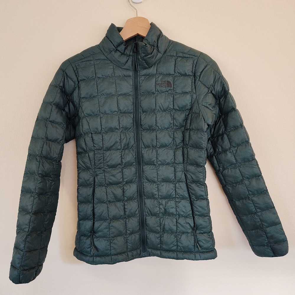 North Face Thermoball Eco Forest Green Synthetic Insulated Jacket 100% Recycled